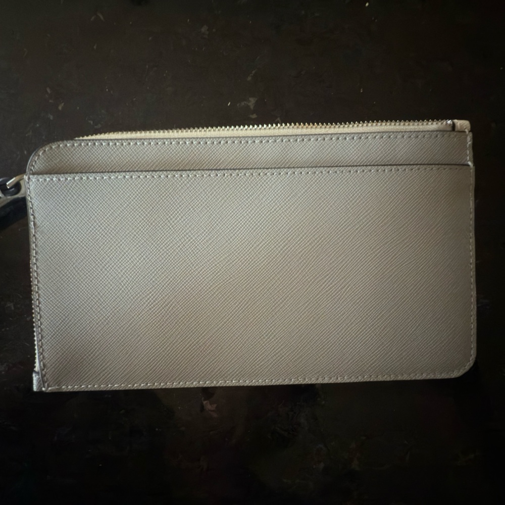 🎄Kate Spade Cream and Gray Wristlet new without tags! Beautiful - Picture 4 of 7